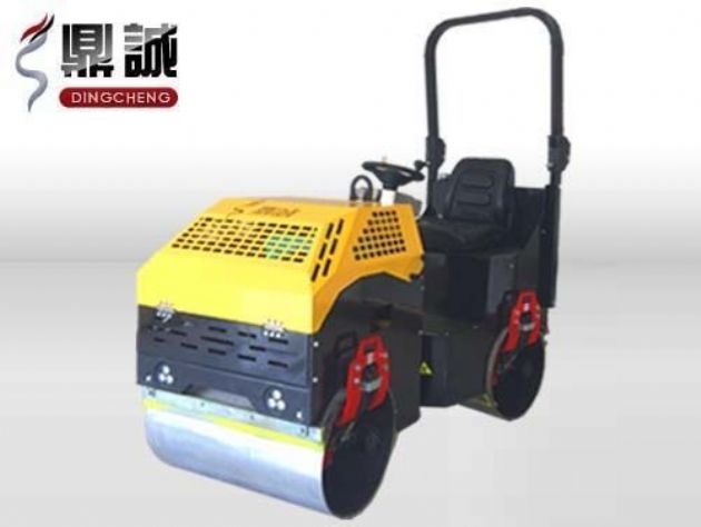 点击查看详细信息<br>标题：1吨全液压振动压路机 阅读次数：14546